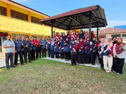 School teachers at the AI course in Pasir Gudang, Johor